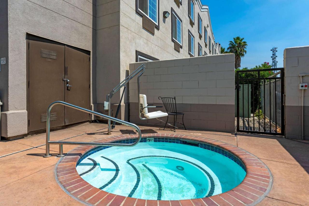 Comfort Suites Downtown Sacramento Exteriör bild